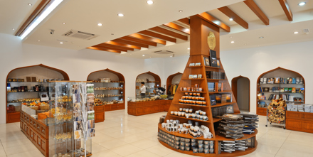Bait Al Zubair Museum- Souvenir Shop