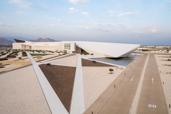 متحف عُمان عبر الزمان